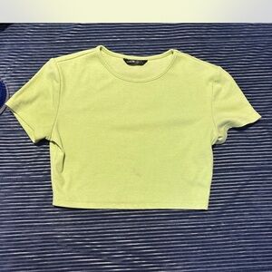 SHEIN Yellow Fitted Crop Top Short Sleeve
